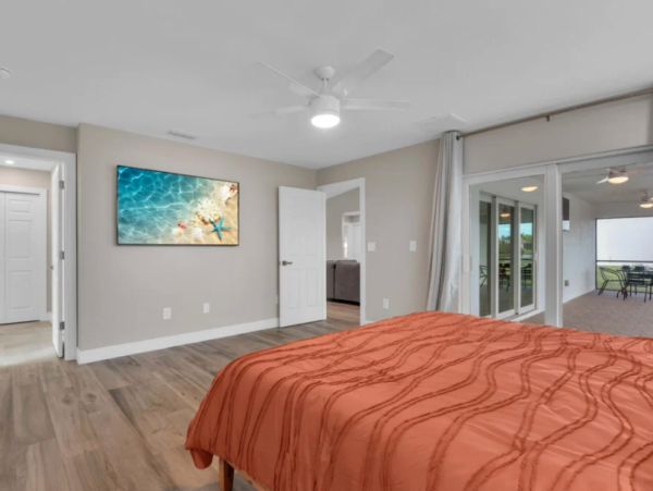 Beautiful Florida Vacation Villa with Private Pool & Canal Views
